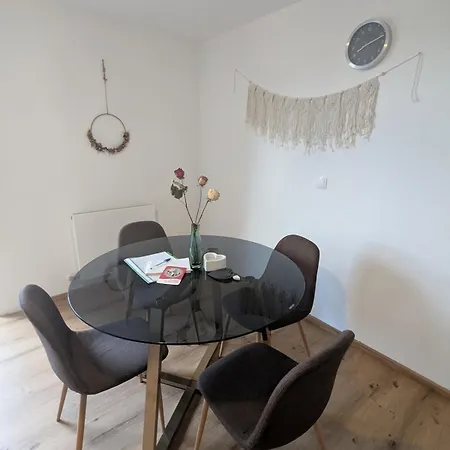 L I E B L I N G S O R T Apartamento *